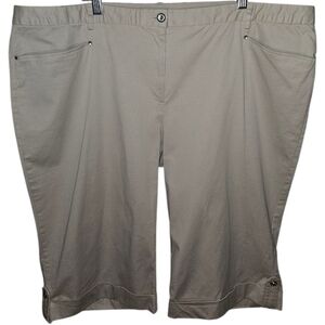 NWT JM Collection Comfort Waistband Gem Detailed Bermuda Shorts